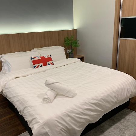 3Bedroom Rex Apartment 5Min Drive To Vivacity Kuching Kültér fotó