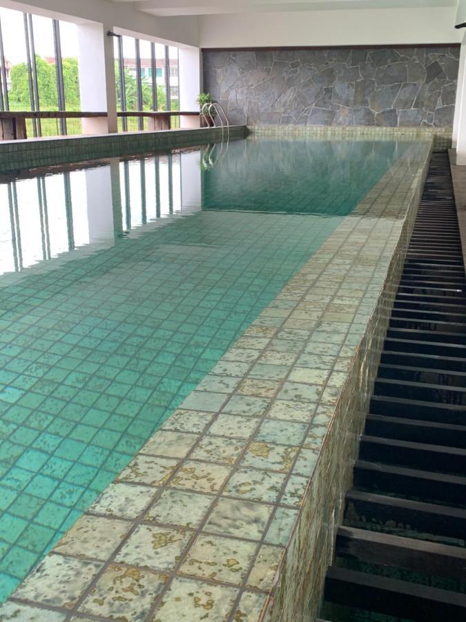 3Bedroom Rex Apartment 5Min Drive To Vivacity Kuching Kültér fotó