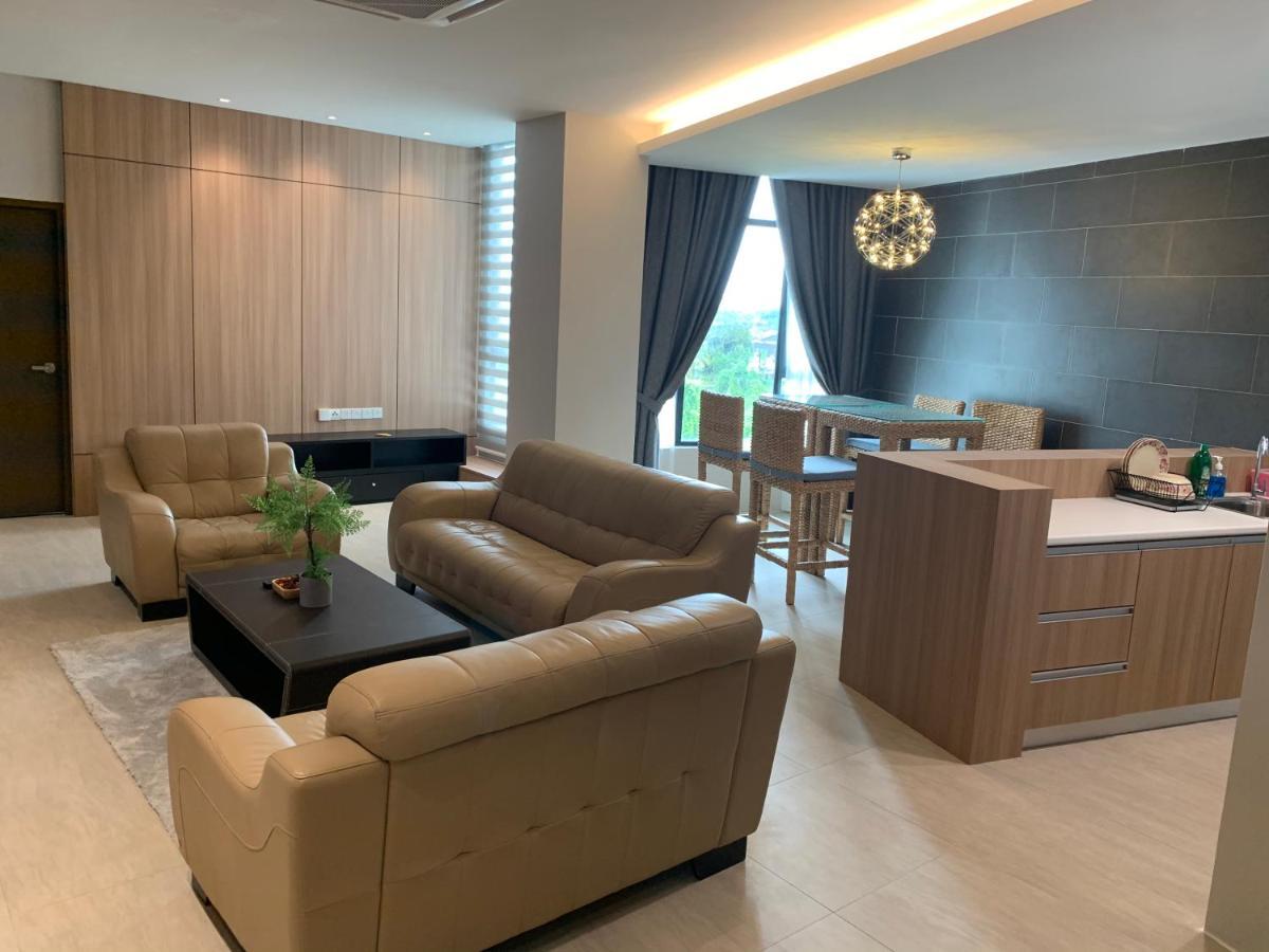 3Bedroom Rex Apartment 5Min Drive To Vivacity Kuching Kültér fotó